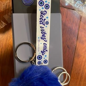 Good vibes - key chain (ship